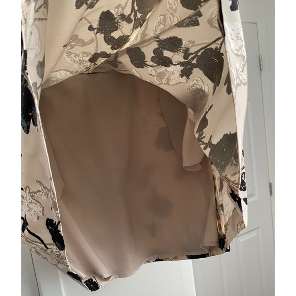 Weekend Max Mara Floral Skirt, size Small - Picture 4 of 7